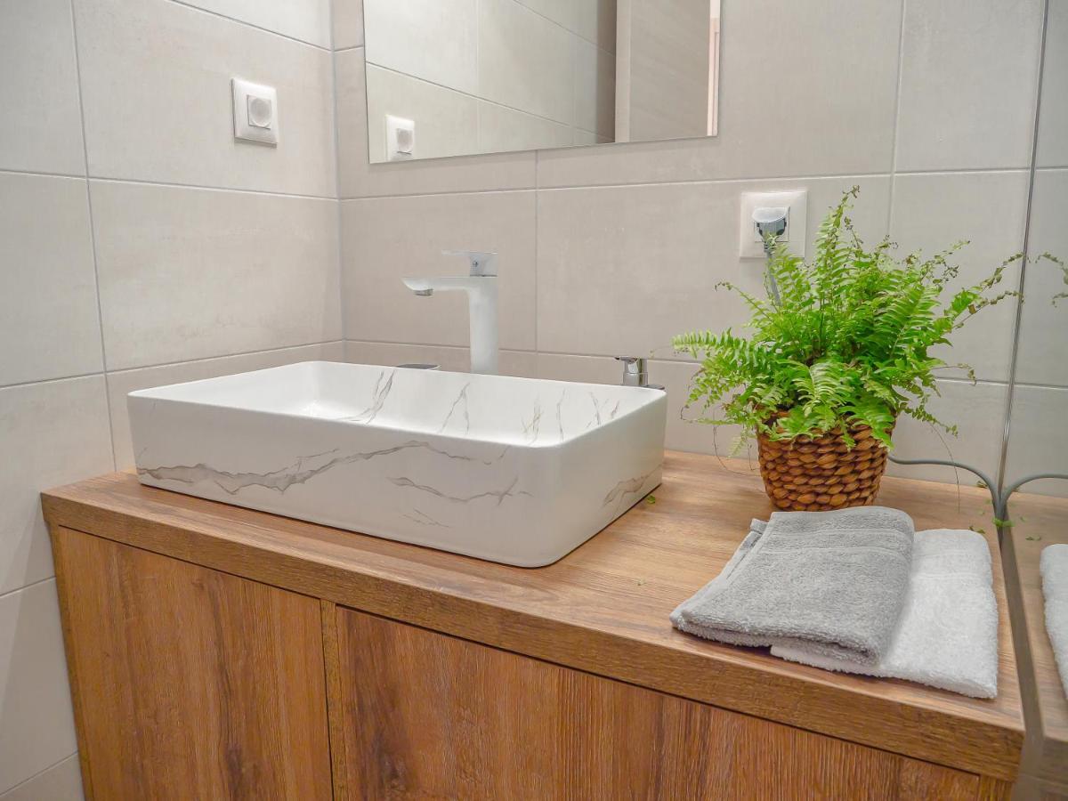 Apartmani Dora & Luka Fiume Kültér fotó