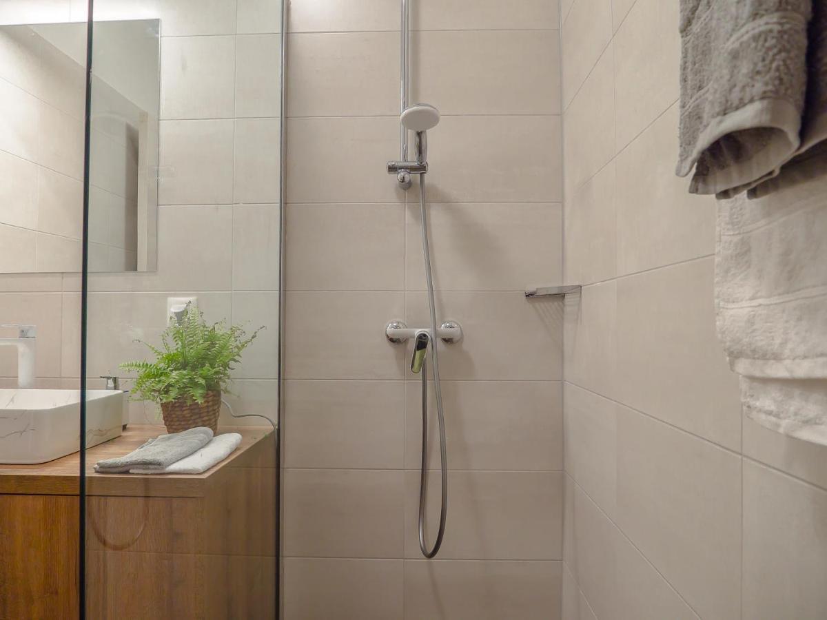 Apartmani Dora & Luka Fiume Kültér fotó