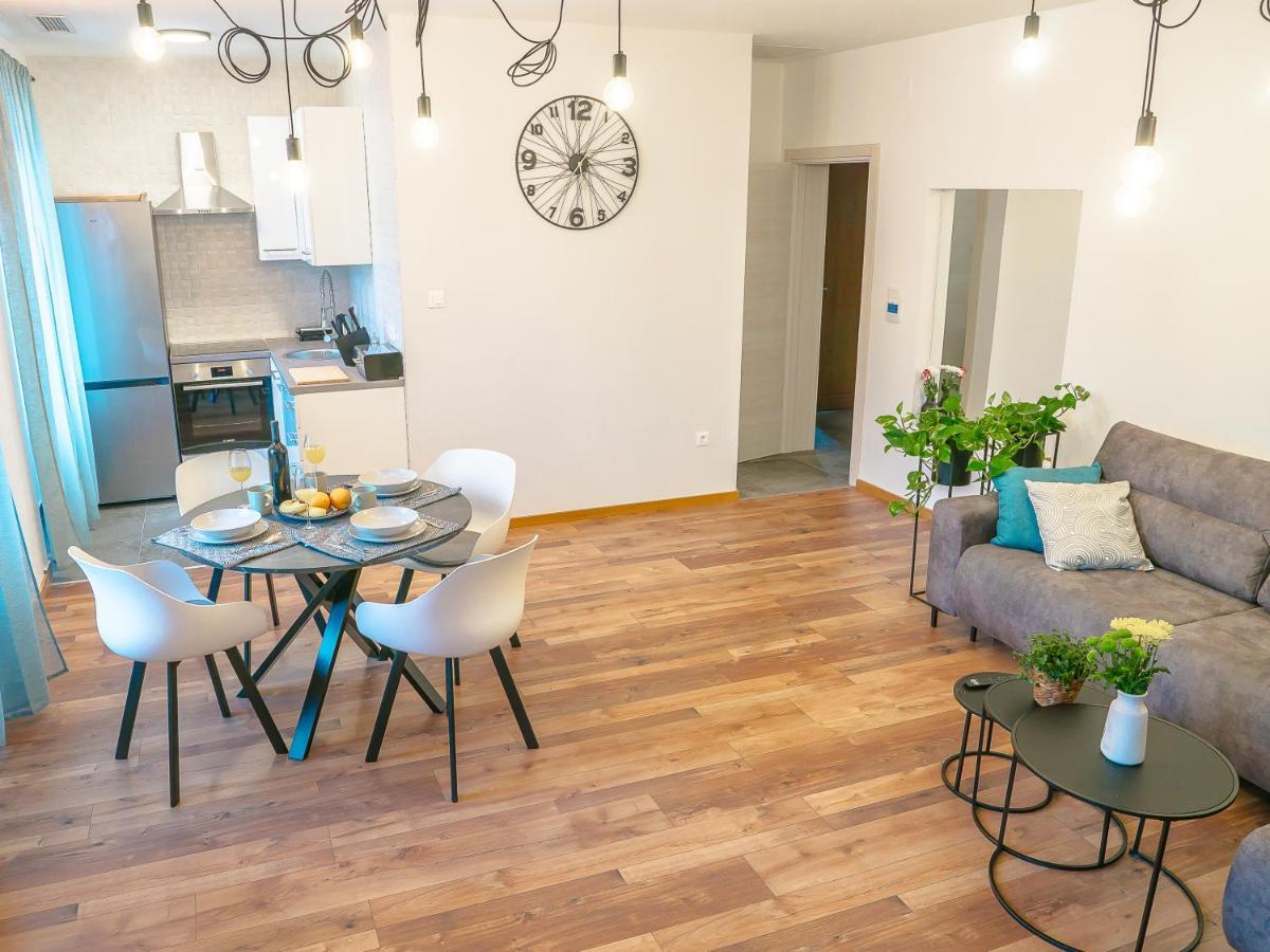 Apartmani Dora & Luka Fiume Kültér fotó